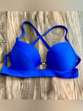 Abercrombie & Fitch push-up halter bikini top in a vibrant royal cobalt blue!